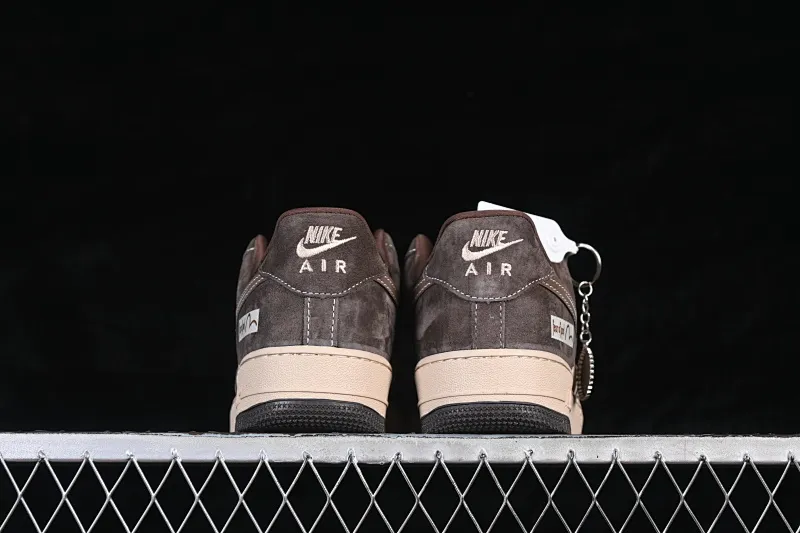 All categories Nk Air Force 1 Air Force series Nk Air Force 1 Low Air Force low-top Nike Air Force 1'07 Low Brown and light khaki Air Force 1 low-top casual sneakers KL1688-001